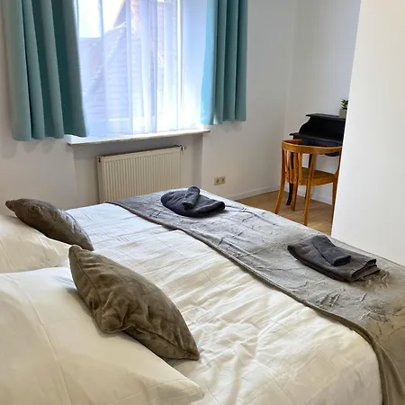 Mi Casita Kilian 公寓